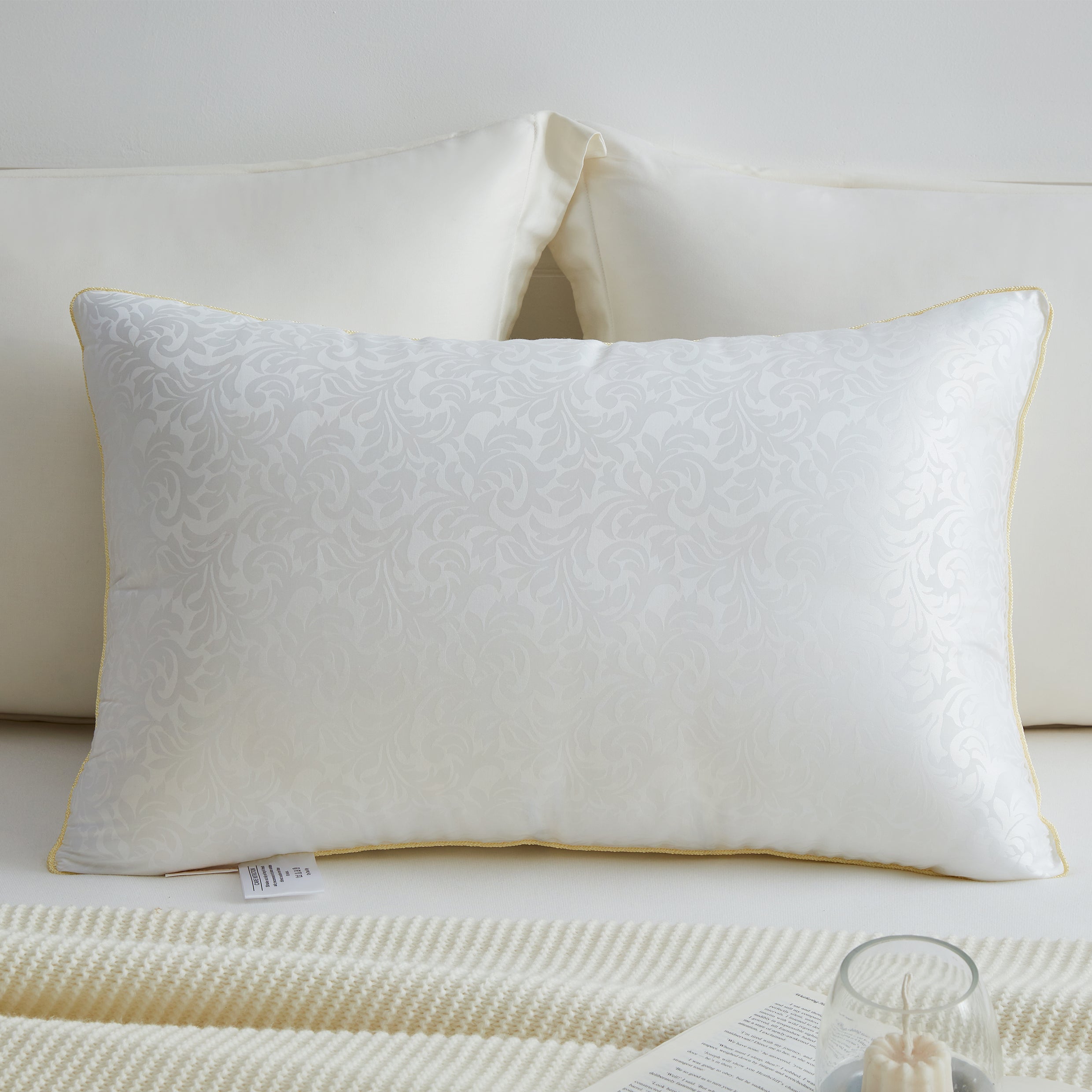 High Quality Silk Pillow