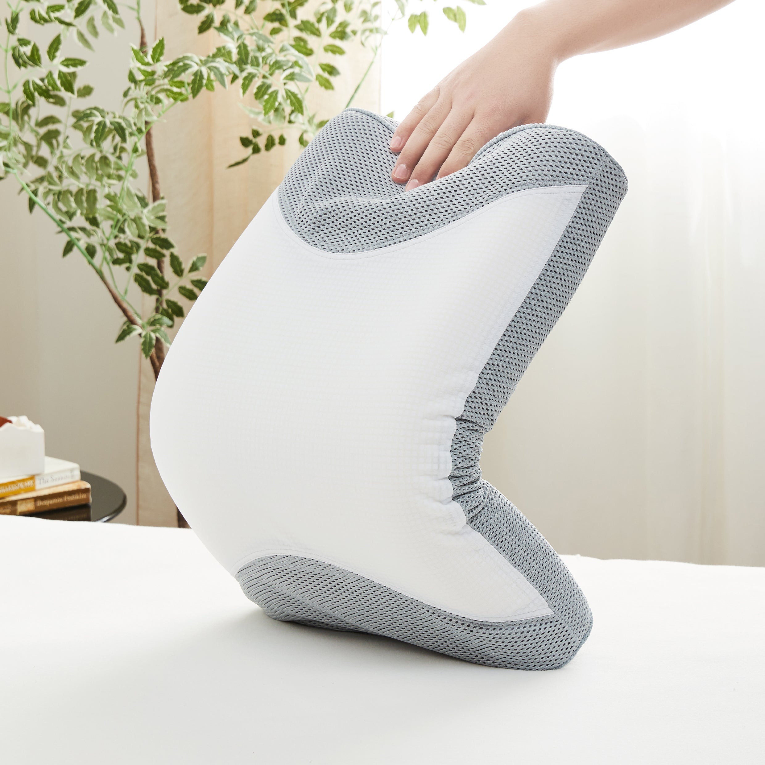 Outlast® 感溫記憶凝氧枕頭