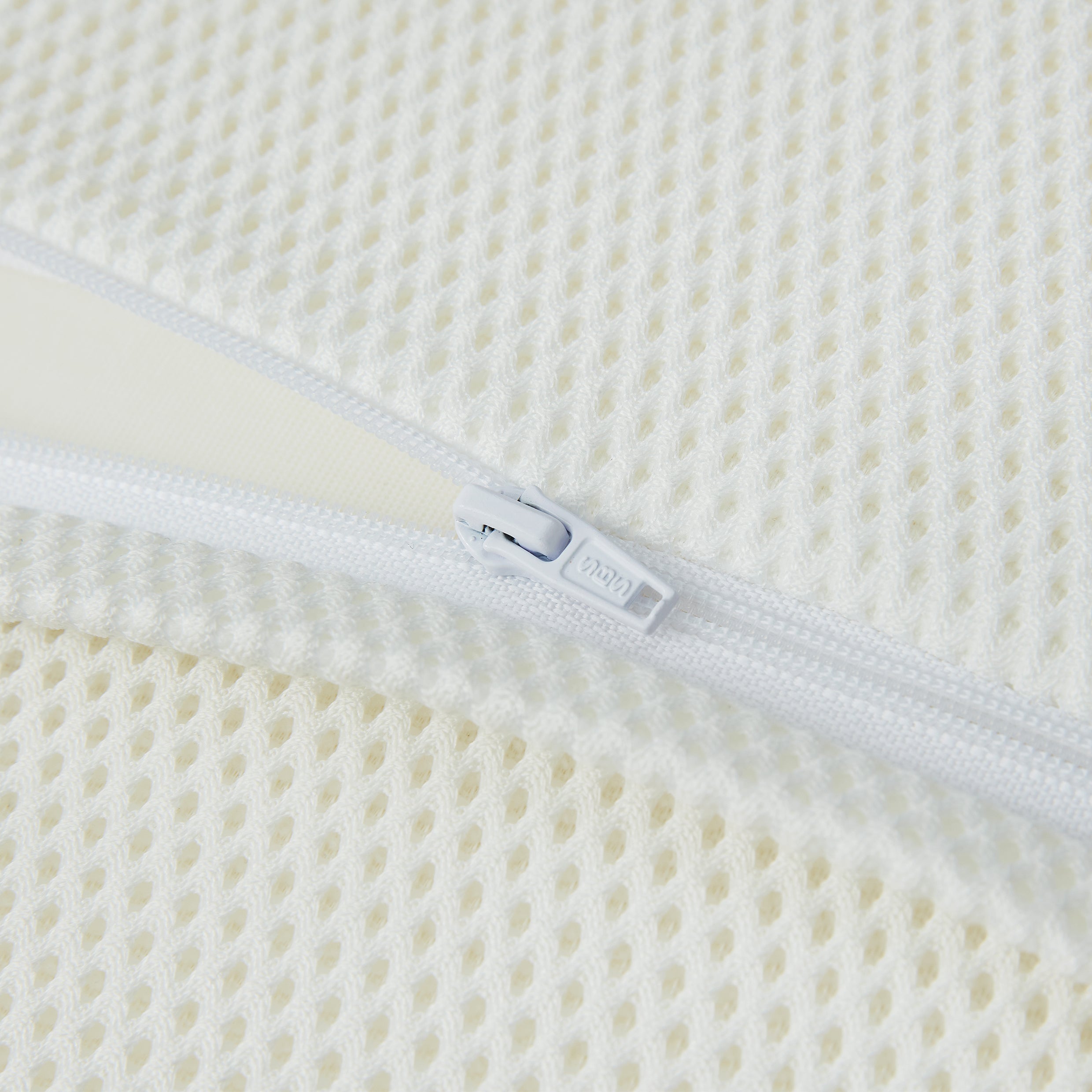 Outlast® 感溫記憶凝氧枕頭(升級版)